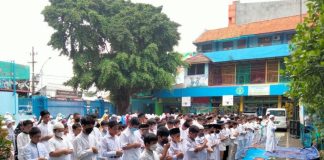 Siswa SDM Limas Simulasi Shalat Idul Fitri dan Shalat Jenazah