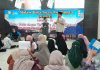 Ferry Yudi Antonis Saputra MPdI berdialog dengan peserta Mabit kelas 6 SDM Limas di Masjid At Taqwa. (Eko/KLIKMU.CO)