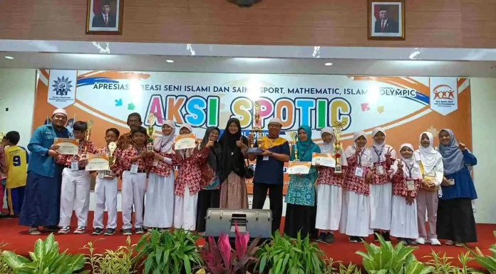 Peserta AKSI SPOTIC 2024 SD Muhammadiyah 15 Surabaya (SDM Limas) Menjadi Juara Umum III Se-Kota Surabaya.