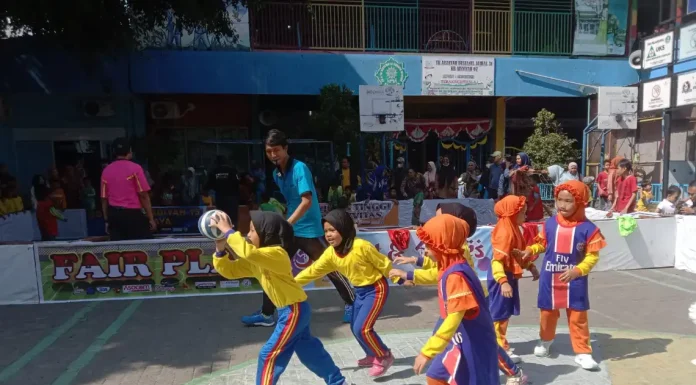 Seru dan Penuh Kompetisi Skyball Putri Cabang Lomba Limas Inspiring Competition (LIC) SD Muhammadiyah 15 Surabaya (SDM Limas) 2024 Antar TK/RA se-Surabaya