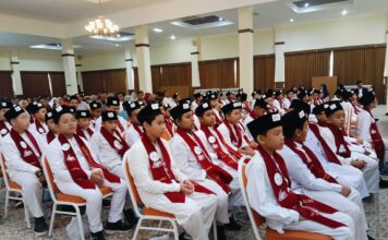 Suasana Imtihan ke-XII dan Tasmi Tahfid ke-IV SD Muhammadiyah 15 Surabaya (SDM Limas) di ruang BBPMP Jawa Timur.