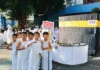 Bangga dan Senang Ikut Simulasi Manasik Haji SD Muhammadiyah 15 Surabaya (SDM Limas) di Halaman Sekolah.