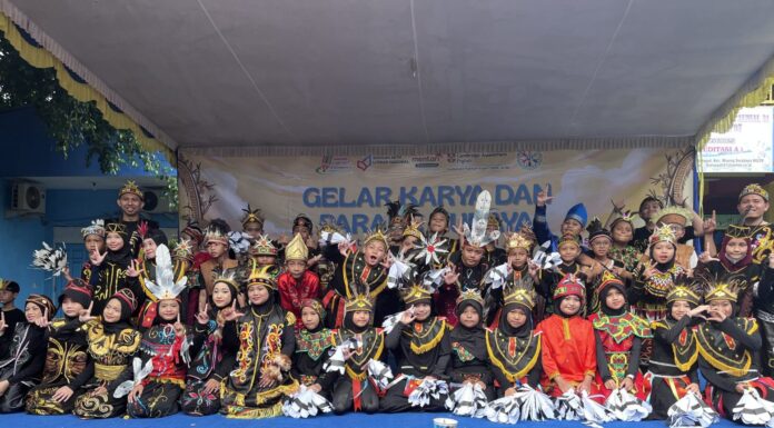 Gelar Karya P5 dan Parade Budaya SDM Limas mendapat apresiasi tinggi. (Ali/KLIKMU.CO)