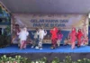 Pagelaran Tari Rek Ayo Rek Gelar Karya P5 dan Parade Budaya Nusantara di Halaman SD Muhammadiyah 15 Surabaya (SDM Limas. (foto: ali shodiqin)