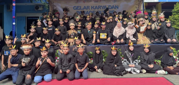 https://pwmu.co/431162/06/20/semangat-gelar-karya-p5-sdm-limas-tampilkan-budaya-nusantara/