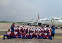 Aplikatif Learning SDM Limas: Edukatif, Kreatif, dan Menyenangkan Suasana Aplikatif Learning kelas 1 SD Muhammadiyah 15 Surabaya (SDM Limas) saat kegiatan di Bandara Internasional Juanda. (Ali/KLIKMU.CO)