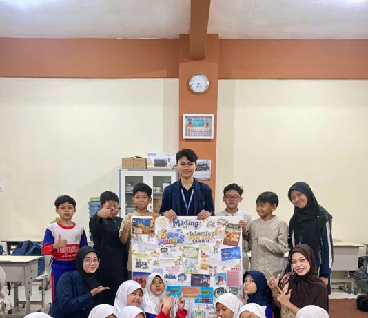 Mahasiswa UNESA melaksanakan implementasi mini Projek Berdampak di SDM Limas