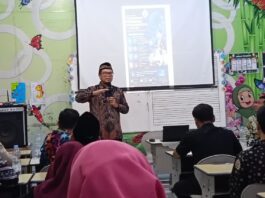 Hadapi Era VUCA, Ferry Yudi Tawarkan Lima Strategi bagi Guru Muhammadiyah