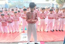 SDM Limas Hidupkan Hari Jumat dengan Friday Charity, Shalat Dhuha, dan Gema Al-Kahfi Limas Hidupkan Hari Jumat dengan Friday Charity, Shalat Dhuha, dan Gema Al-Kahfi