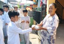 Indahnya Berbagi dalam Gebyar Maulid Nabi Indahnya Berbagi dalam Gebyar Maulid Nabi